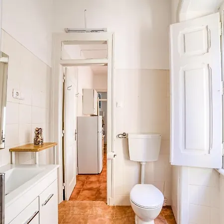 Apartment Secret *
